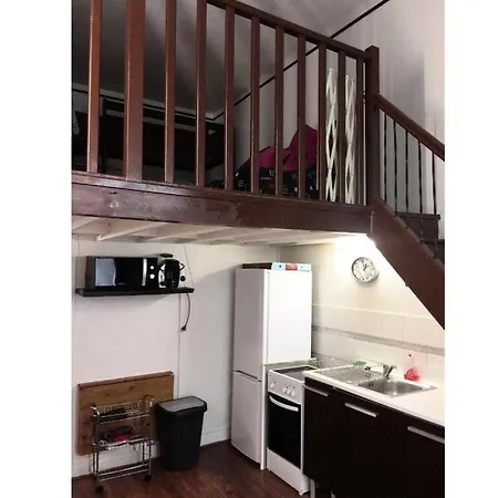 Location Palace 66108